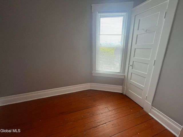 151 4th Street 3A, Troy, NY 12180