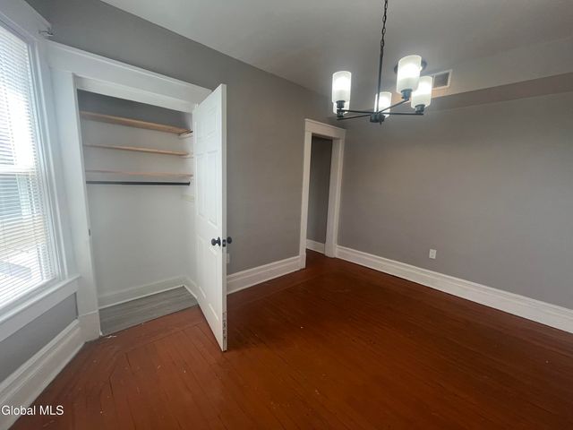 151 4th Street 3A, Troy, NY 12180