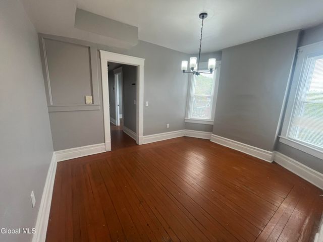 151 4th Street 3A, Troy, NY 12180