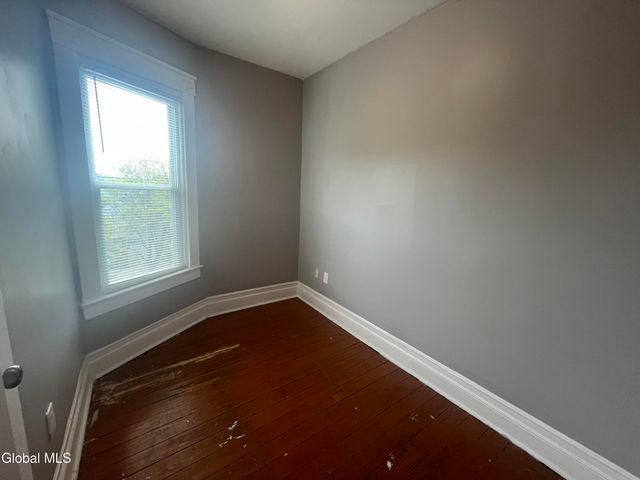 151 4th Street 3A, Troy, NY 12180