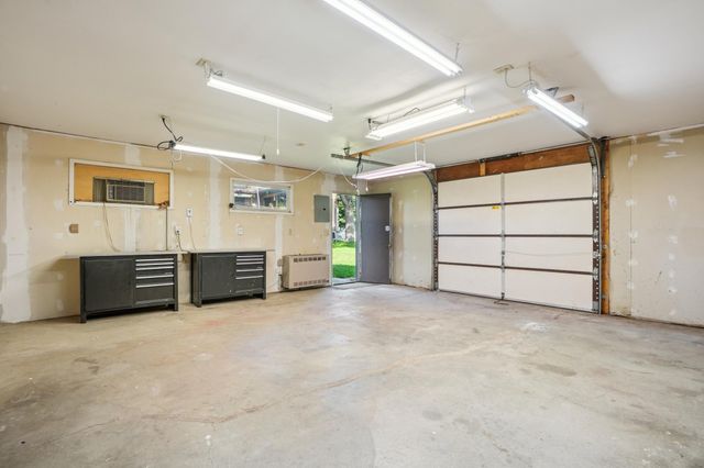 7621 Ideal Avenue S, Cottage Grove, MN 55016