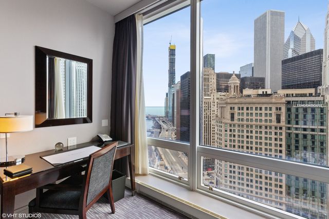 401 N Wabash Avenue 1842, Chicago, IL 60611