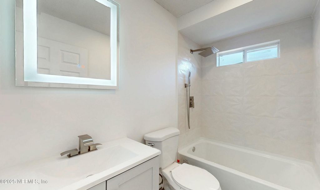 11156 WYNDHAM HOLLOW Lane, Jacksonville, FL 32246