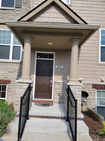 2873 Hartwick Drive 135, Rochester, MI 48307