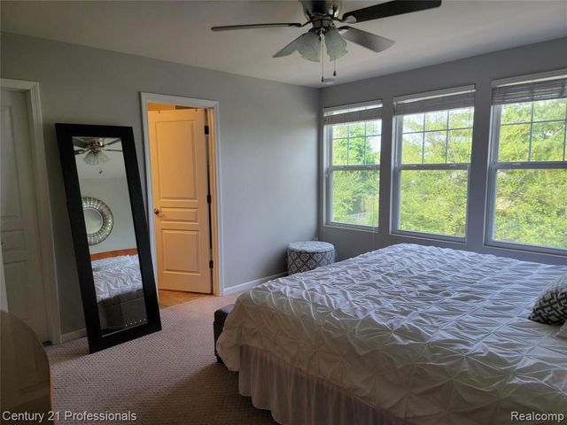 2873 Hartwick Drive 135, Rochester, MI 48307