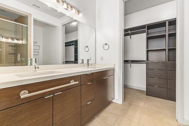 17902 La Cantera Pkwy Unit 406, San Antonio, TX 78257