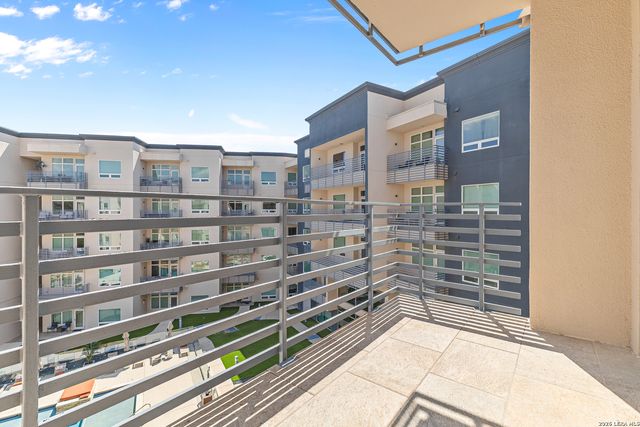 17902 La Cantera Pkwy Unit 406, San Antonio, TX 78257