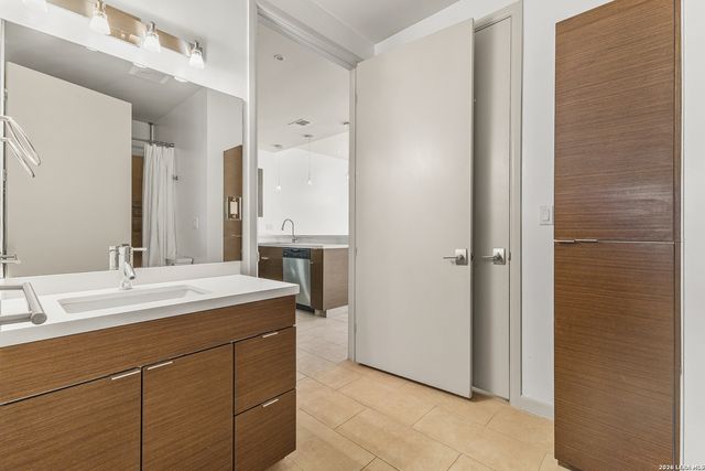 17902 La Cantera Pkwy Unit 406, San Antonio, TX 78257
