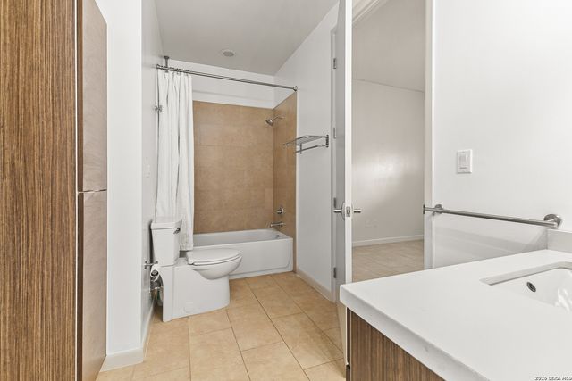 17902 La Cantera Pkwy Unit 406, San Antonio, TX 78257