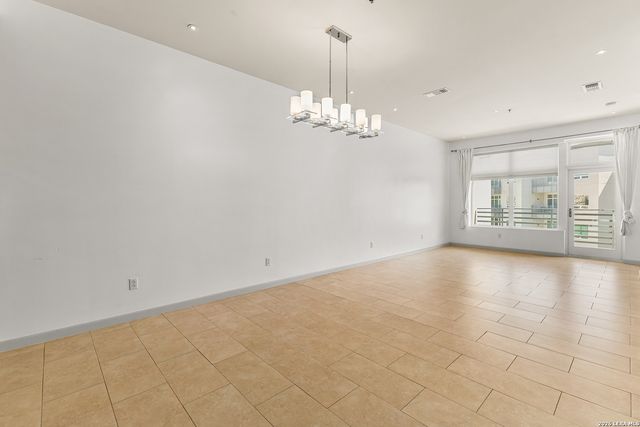 17902 La Cantera Pkwy Unit 406, San Antonio, TX 78257