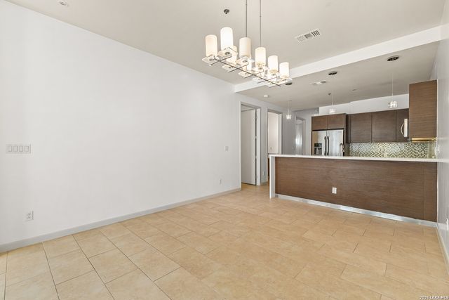 17902 La Cantera Pkwy Unit 406, San Antonio, TX 78257