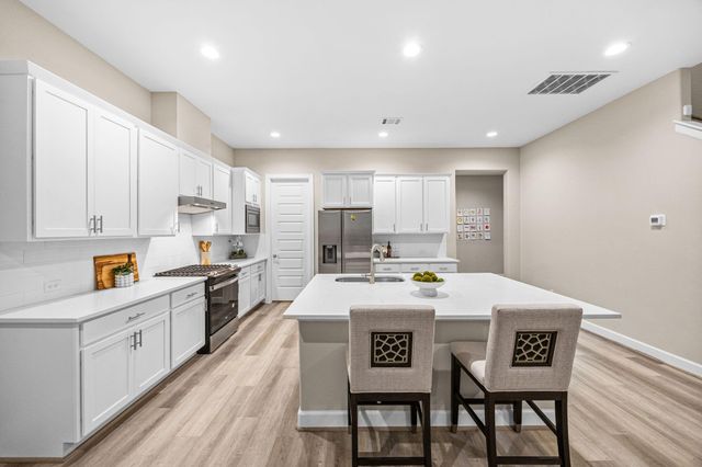 1732 Wichita Street, Houston, TX 77004