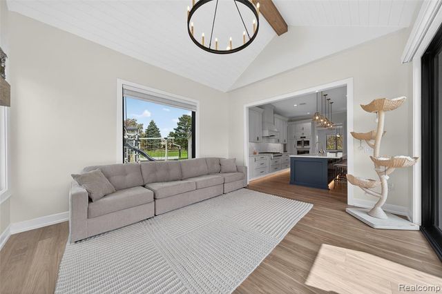 3664 Childs Lake Road, Milford, MI 48381