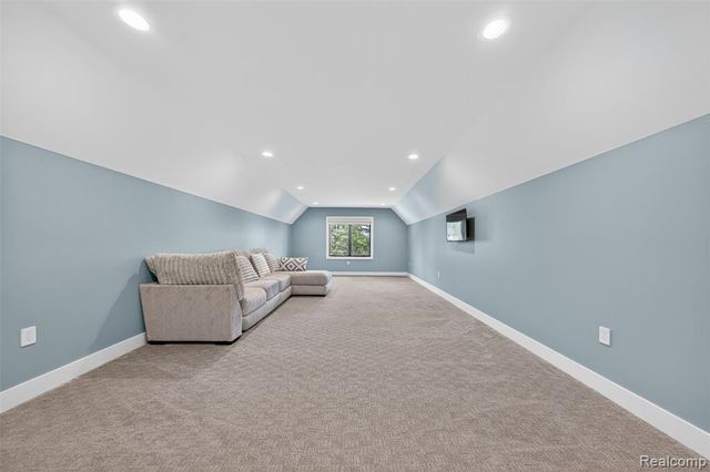 3664 Childs Lake Road, Milford, MI 48381