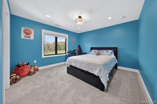 3664 Childs Lake Road, Milford, MI 48381