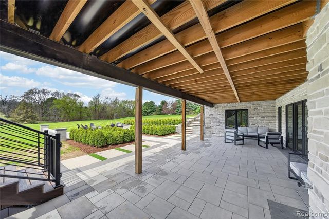 3664 Childs Lake Road, Milford, MI 48381