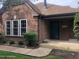 103 Eastbridge Ct 103, Louisville, KY 40223