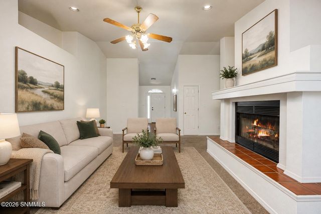 2511 Cherokee Circle, Las Cruces, NM 88011