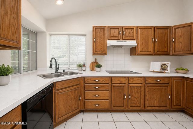 2511 Cherokee Circle, Las Cruces, NM 88011