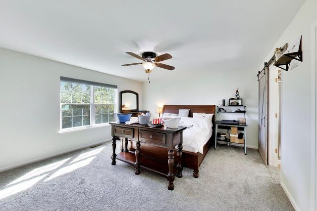 242 Bedford Lane, Volo, IL 60073
