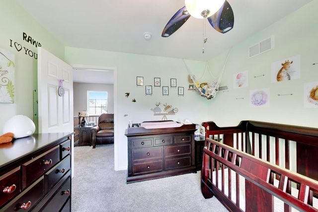 242 Bedford Lane, Volo, IL 60073