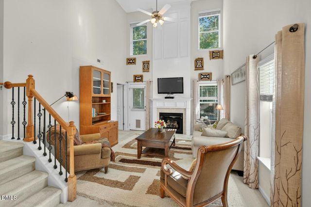 1905 Bartlett Circle, Hillsborough, NC 27278