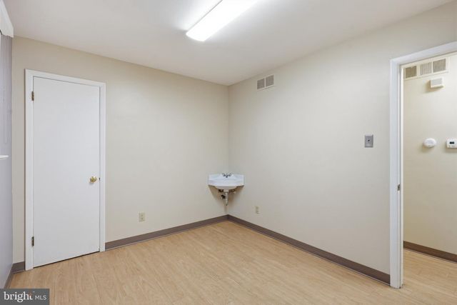416 HADDON AVE, Collingswood, NJ 08108