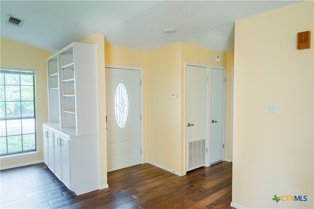 2505 Canyon Creek Drive, Temple, TX 76502