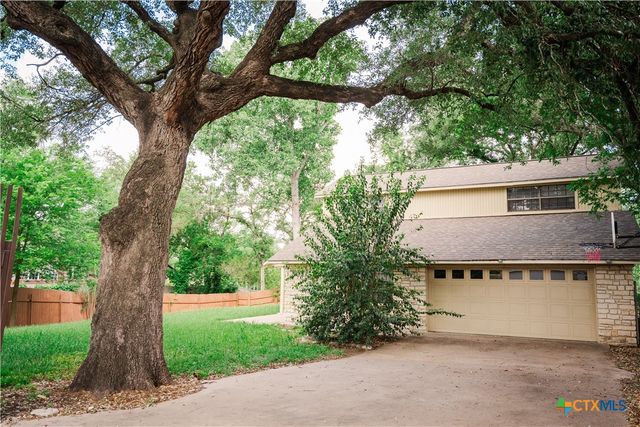 2505 Canyon Creek Drive, Temple, TX 76502