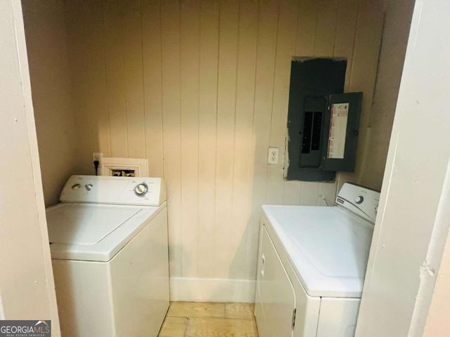 2585 Napier Avenue, Macon, GA 31204