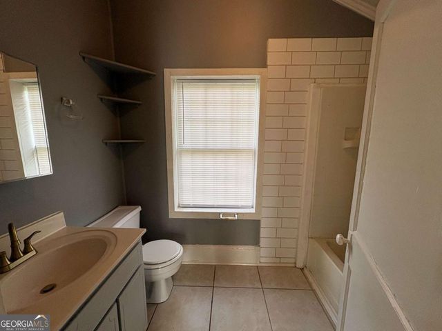 2585 Napier Avenue, Macon, GA 31204