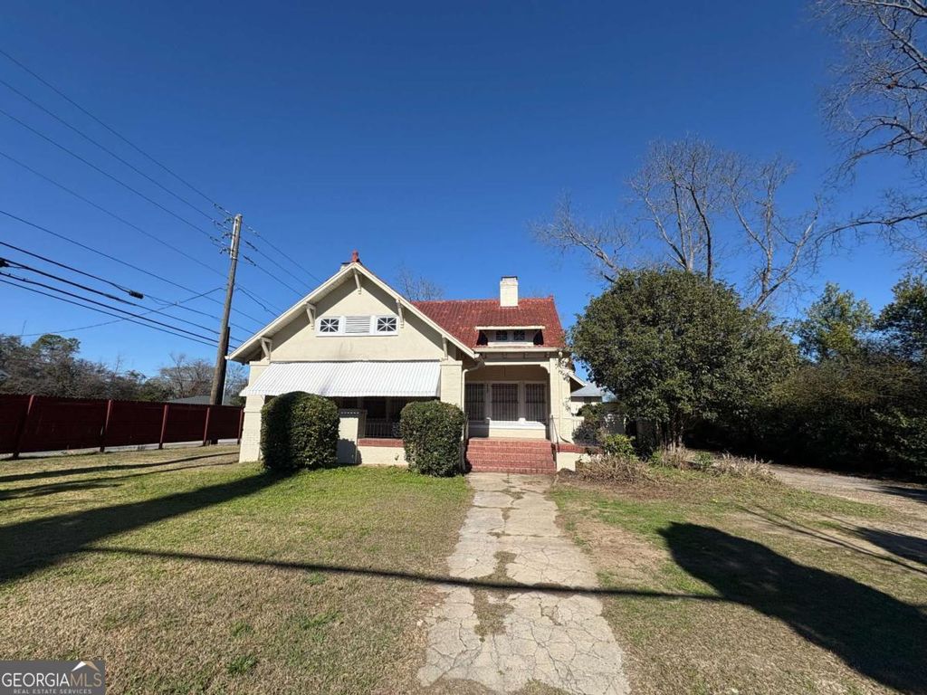 2585 Napier Avenue, Macon, GA 31204