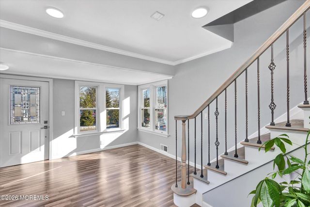 56 Oregon Avenue, Middletown, NJ 07758