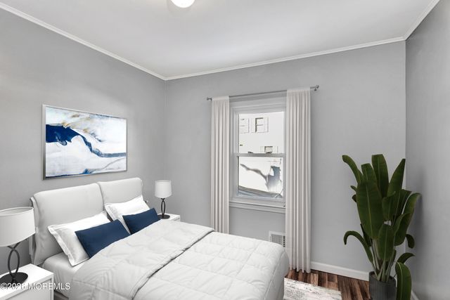 56 Oregon Avenue, Middletown, NJ 07758