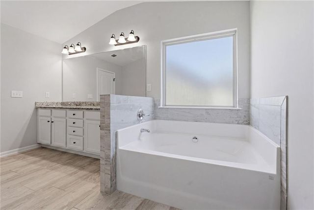 802 Relic Ridge, Hampton, GA 30228