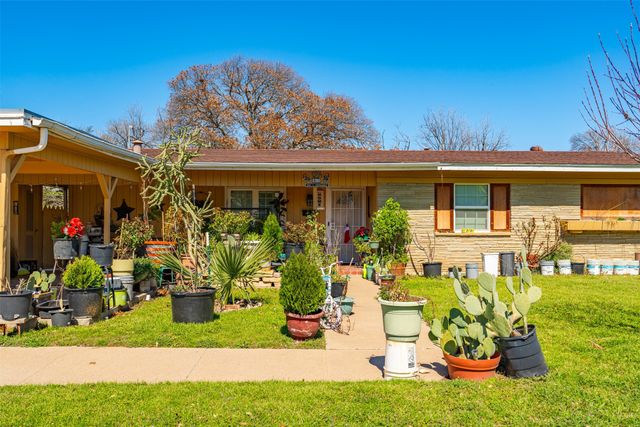 8308 Doreen Avenue, Fort Worth, TX 76116