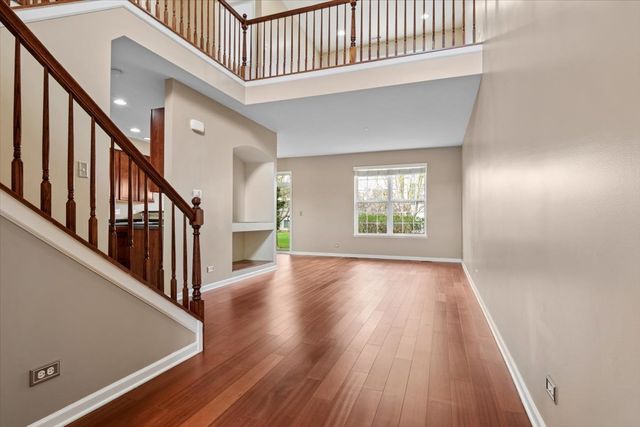 9965 Cummings Street, Huntley, IL 60142