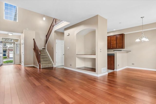 9965 Cummings Street, Huntley, IL 60142