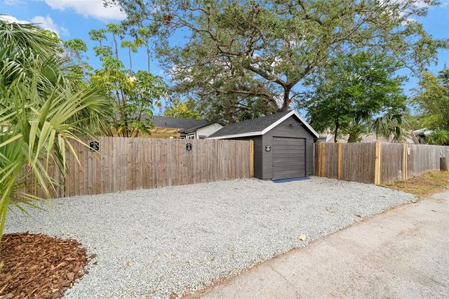 4536 1ST AVENUE N, St Petersburg, FL 33713