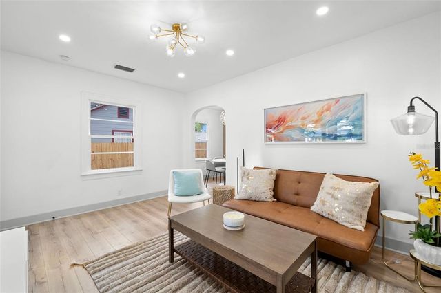 4536 1ST AVENUE N, St Petersburg, FL 33713