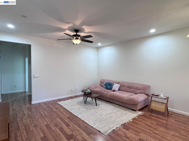 43886 Paso Pino Cmn, Fremont, CA 94539