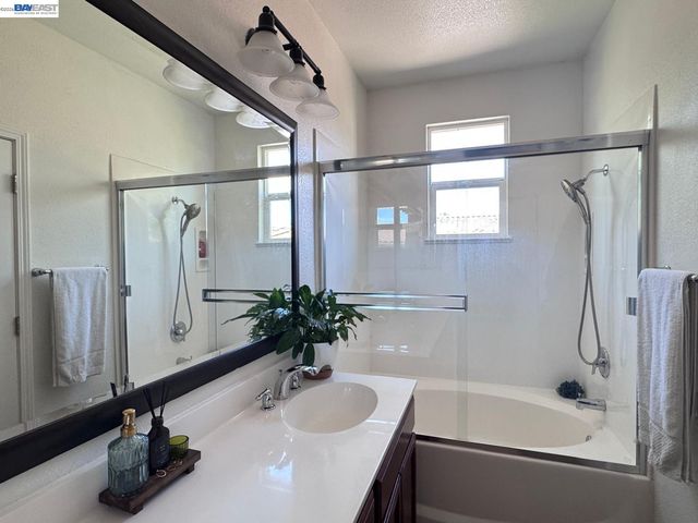 43886 Paso Pino Cmn, Fremont, CA 94539