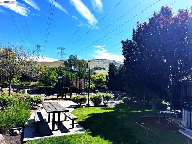 43886 Paso Pino Cmn, Fremont, CA 94539