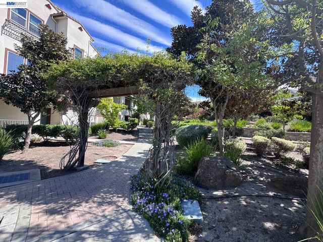 43886 Paso Pino Cmn, Fremont, CA 94539