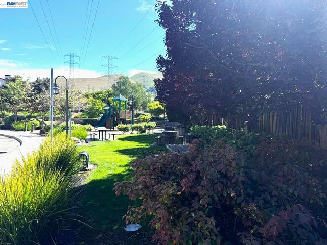 43886 Paso Pino Cmn, Fremont, CA 94539