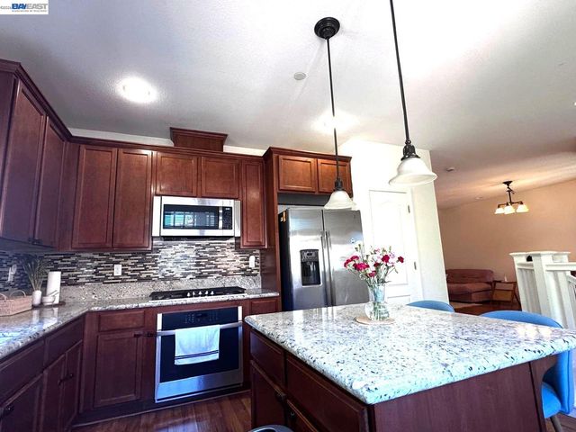 43886 Paso Pino Cmn, Fremont, CA 94539