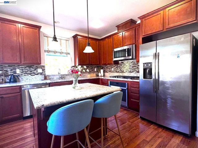 43886 Paso Pino Cmn, Fremont, CA 94539