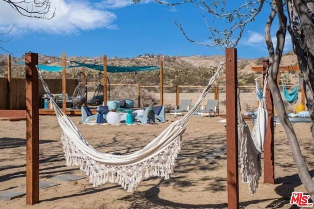 58798 Barron Drive, Yucca Valley, CA 92284