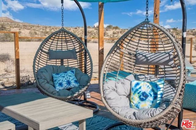 58798 Barron Drive, Yucca Valley, CA 92284