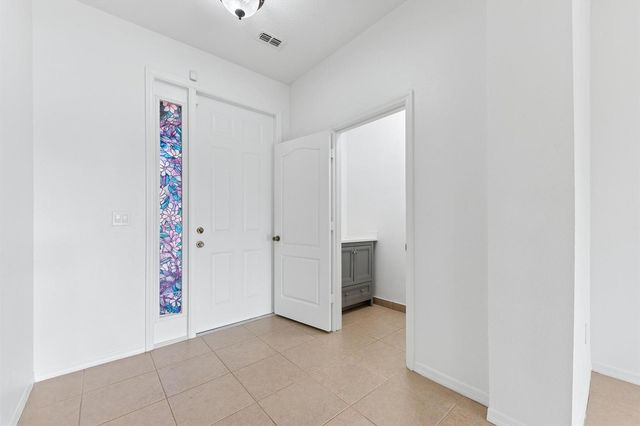 402 SEMINOLE PALMS Drive 402, Lake Worth, FL 33463